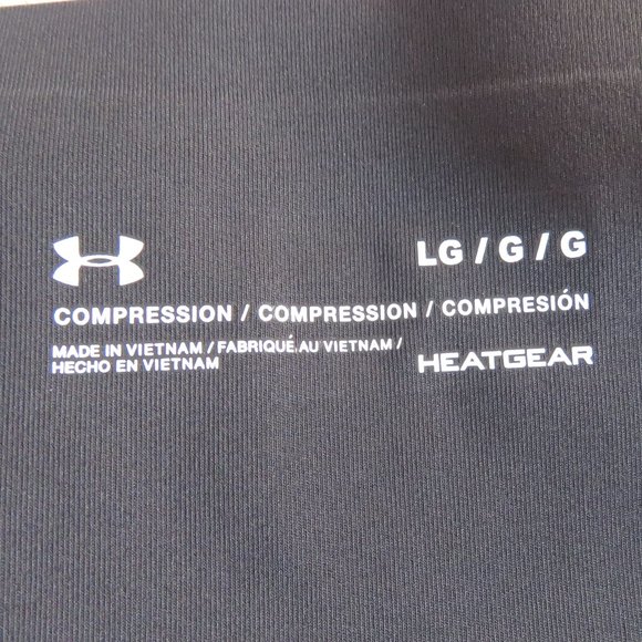 Women's UA Breathelux Stretch Blur Printed Crop 1351720-001 L NWT Black - Picture 3 of 9